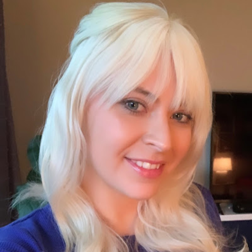 Meet your Posher, Victoria